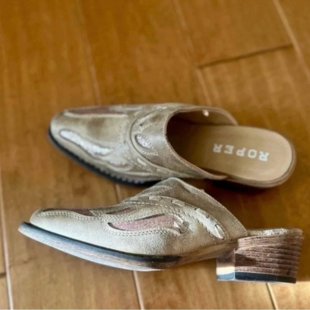 NWOT Roper Women's Nashville Beth Glittered Inlay Western Mules. Size 7. - Picture 3 of 3